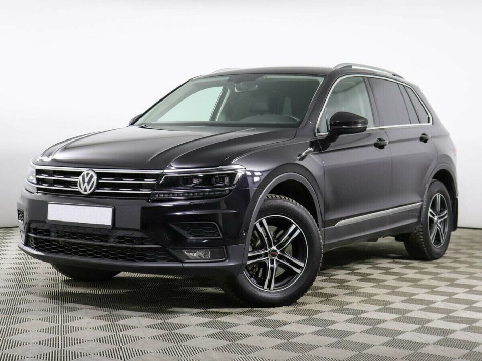 Volkswagen Tiguan 2.0 РКПП, 2018, 69 000 км фото 1