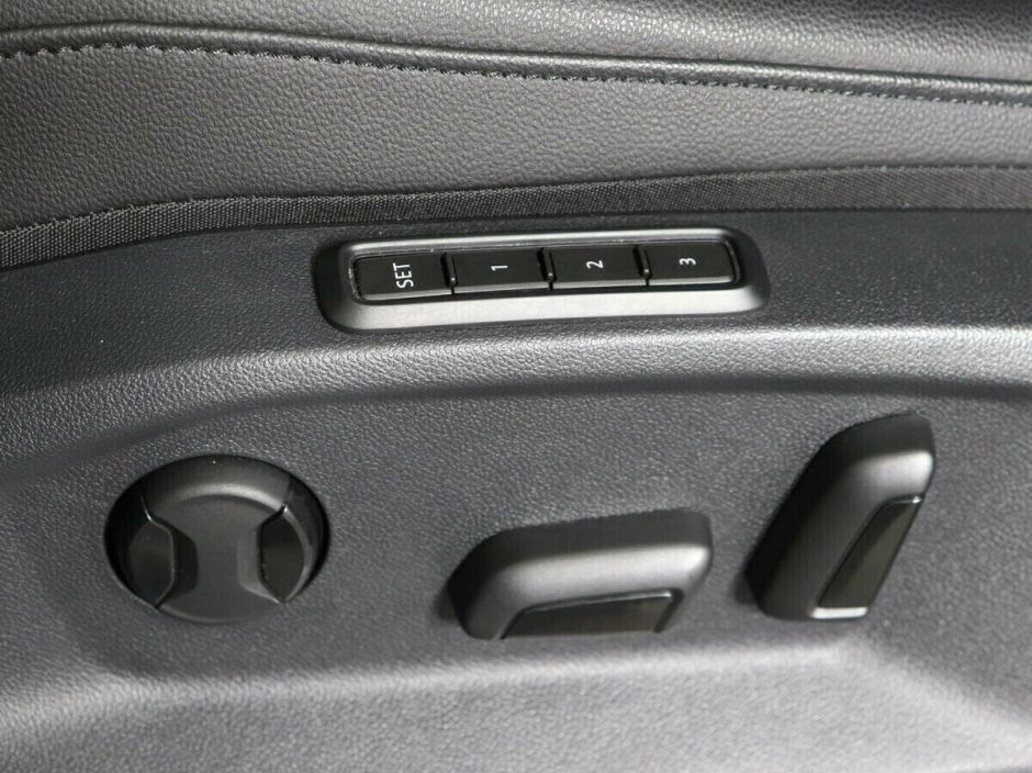 Volkswagen Tiguan 2.0 РКПП, 2018, 64 000 км фото 10