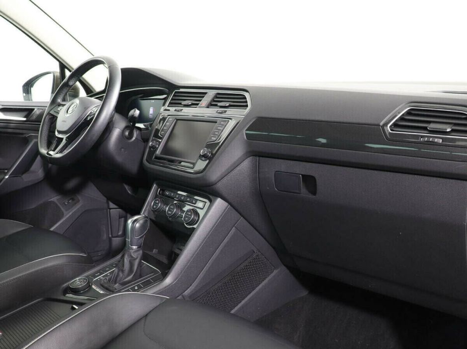 Volkswagen Tiguan 2.0 РКПП, 2017, 74 000 км фото 6