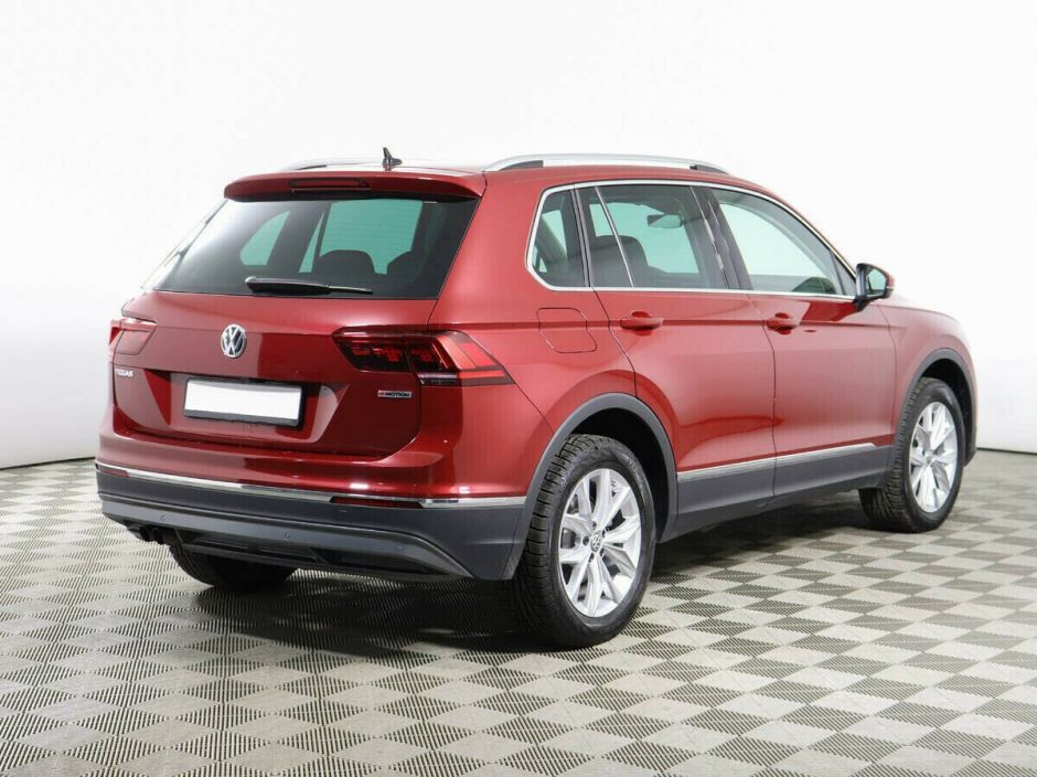 Volkswagen Tiguan 2.0 РКПП, 2017, 80 000 км фото 3