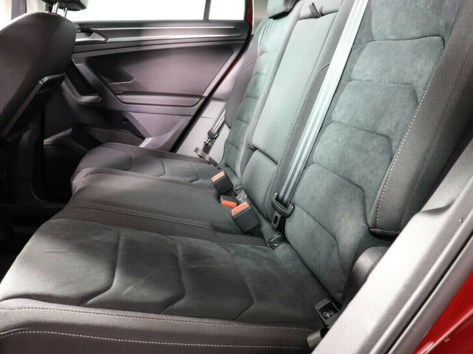 Volkswagen Tiguan 2.0 РКПП, 2017, 80 000 км фото 8
