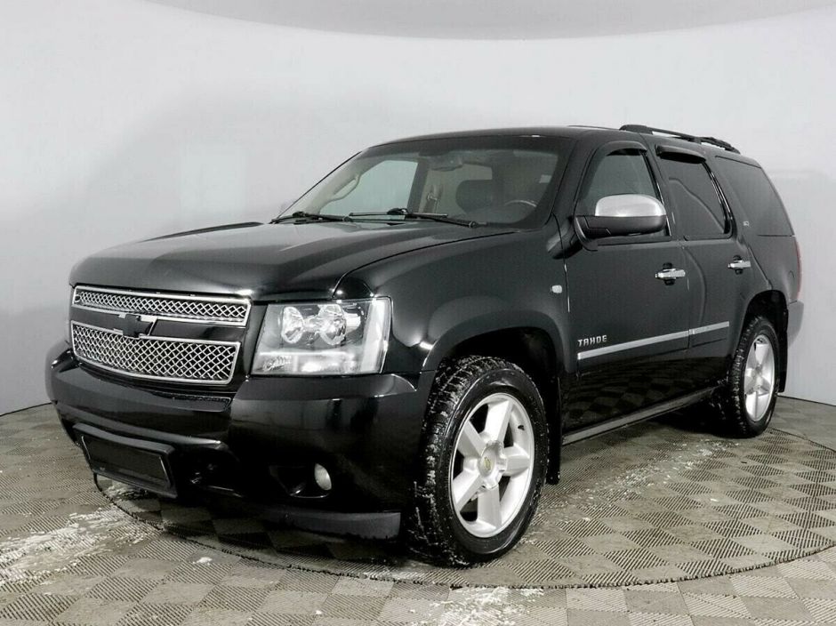 Chevrolet Tahoe 5.3 АКПП, 2012, 135 000 км фото 1