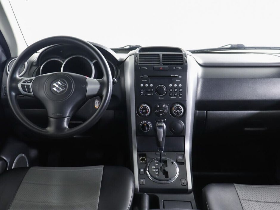 Suzuki Grand Vitara 2.0 МКПП, 2008, 192 000 км фото 6