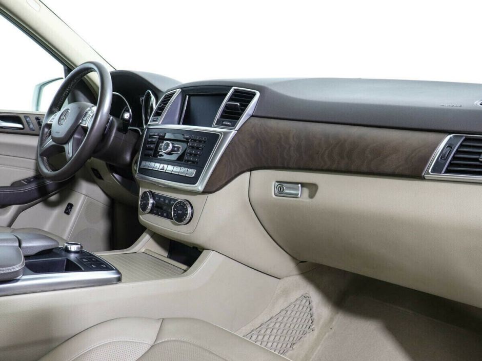 Mercedes-Benz M-Класс 3.5 АКПП, 2012, 141 000 км фото 8