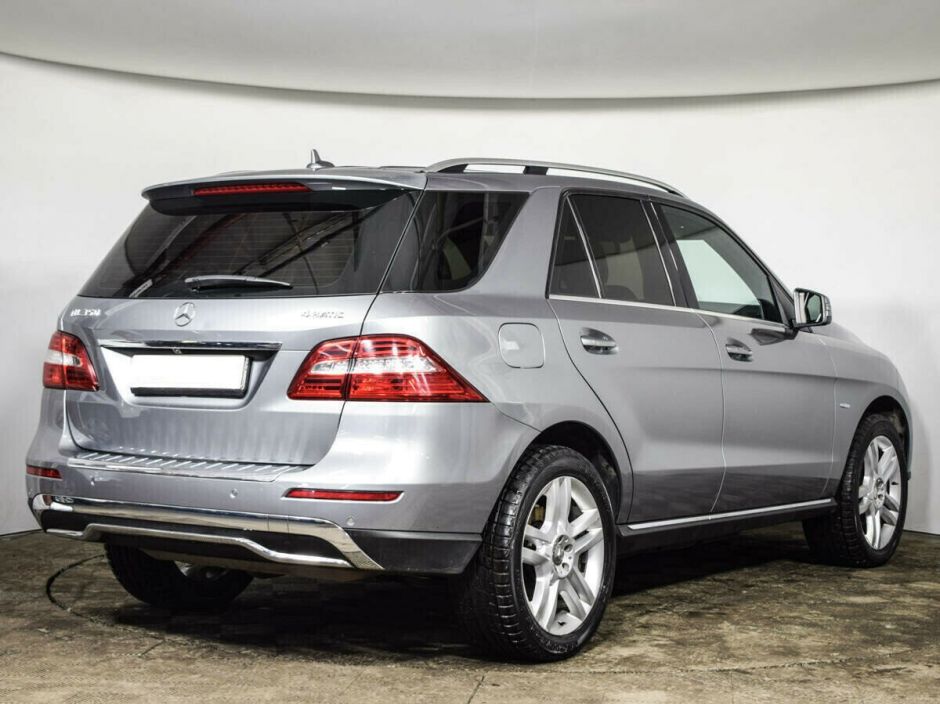 Mercedes-Benz M-Класс 3.0 АКПП, 2012, 140 000 км фото 3
