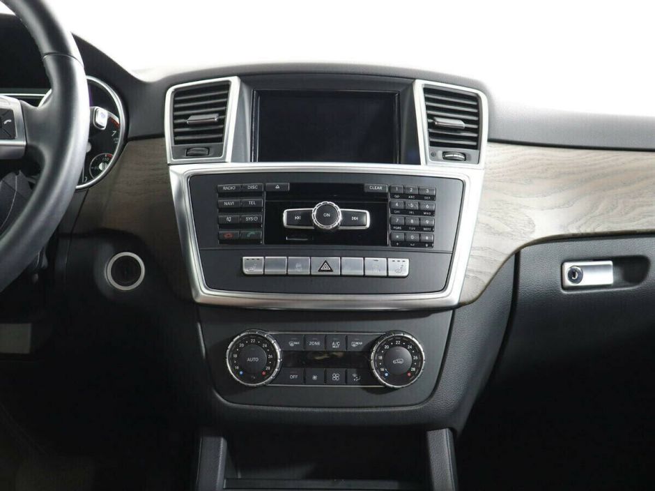 Mercedes-Benz M-Класс 3.5 АКПП, 2012, 133 000 км фото 6