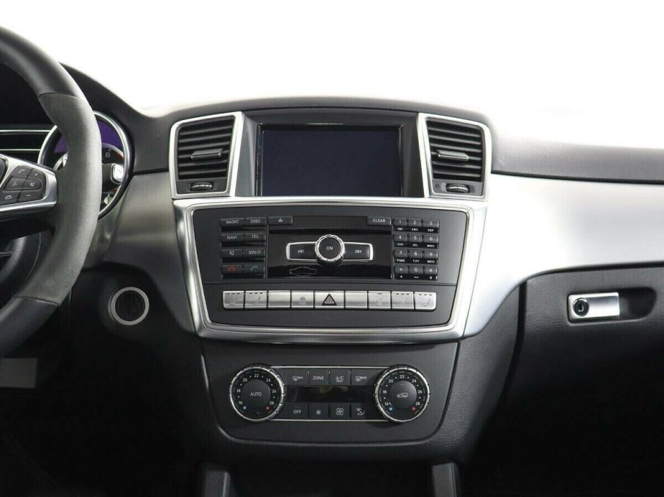 Mercedes-Benz M-Класс 4.7 АКПП, 2013, 124 000 км фото 6