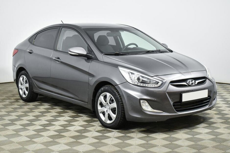 Hyundai Solaris 1.6 МКПП, 2013, 125 000 км фото 3