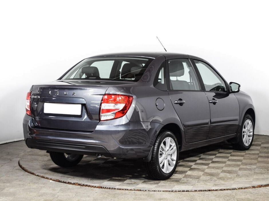 LADA (ВАЗ) Granta 1.6 АКПП, 2021, 30 000 км фото 2
