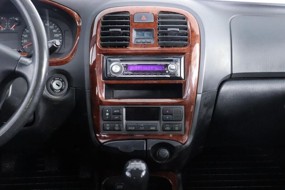 Hyundai Sonata 2.7 МКПП, 2007, 206 000 км фото 7