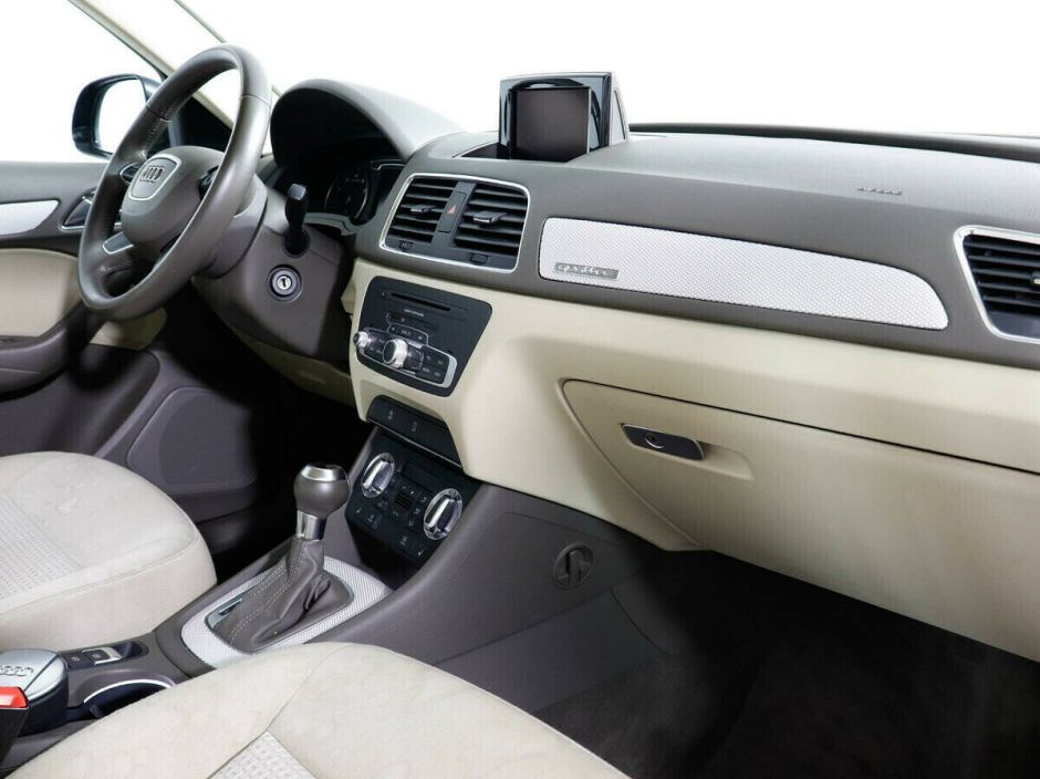 Audi Q3 2.0 РКПП, 2013, 128 000 км фото 5