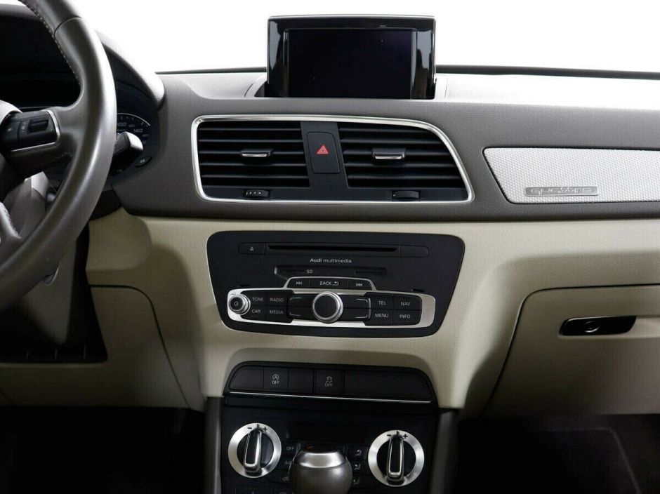 Audi Q3 2.0 РКПП, 2013, 128 000 км фото 8