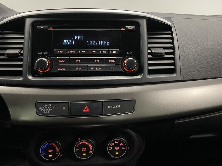 Mitsubishi Lancer 1.6 АКПП, 2014, 121 000 км фото 8