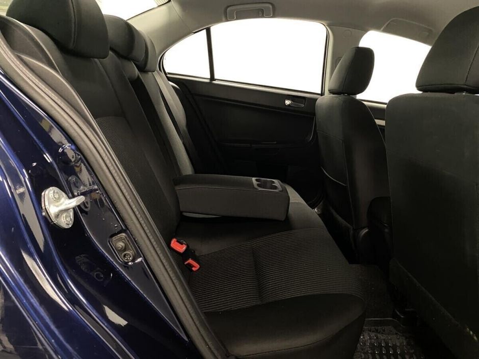 Mitsubishi Lancer 1.6 АКПП, 2014, 121 000 км фото 9