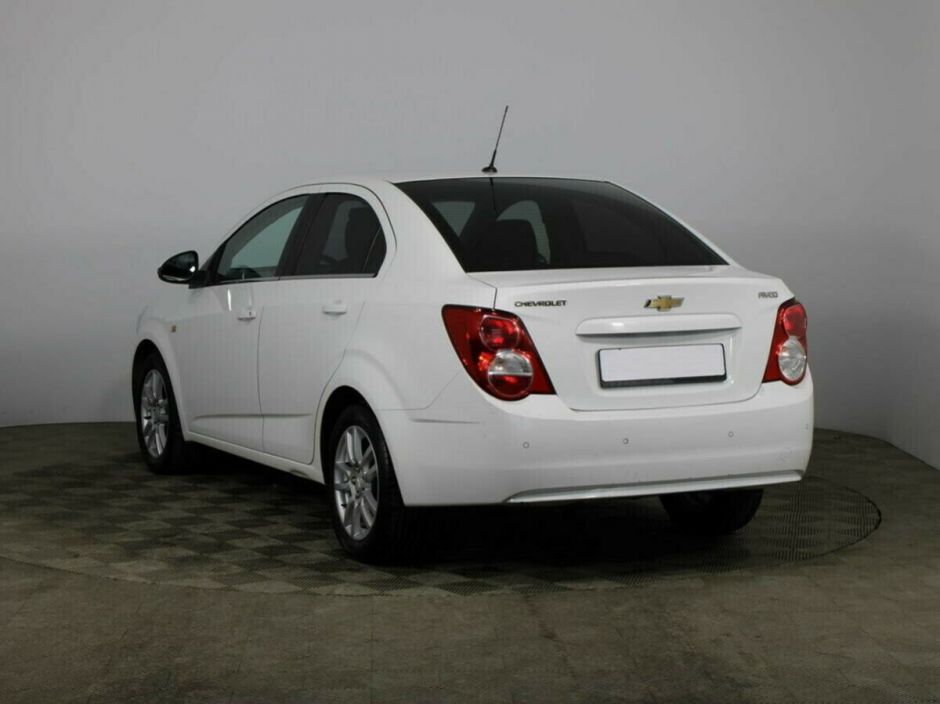 Chevrolet Aveo 1.6 АКПП, 2014, 116 000 км фото 3