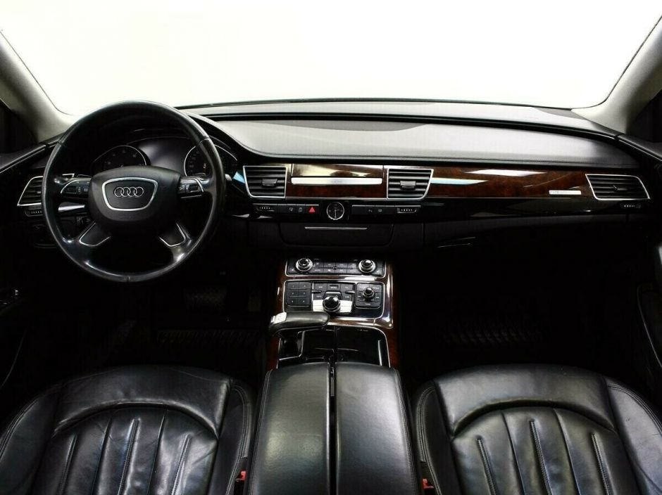 Audi A8 4.2 АКПП, 2012, 135 000 км фото 7