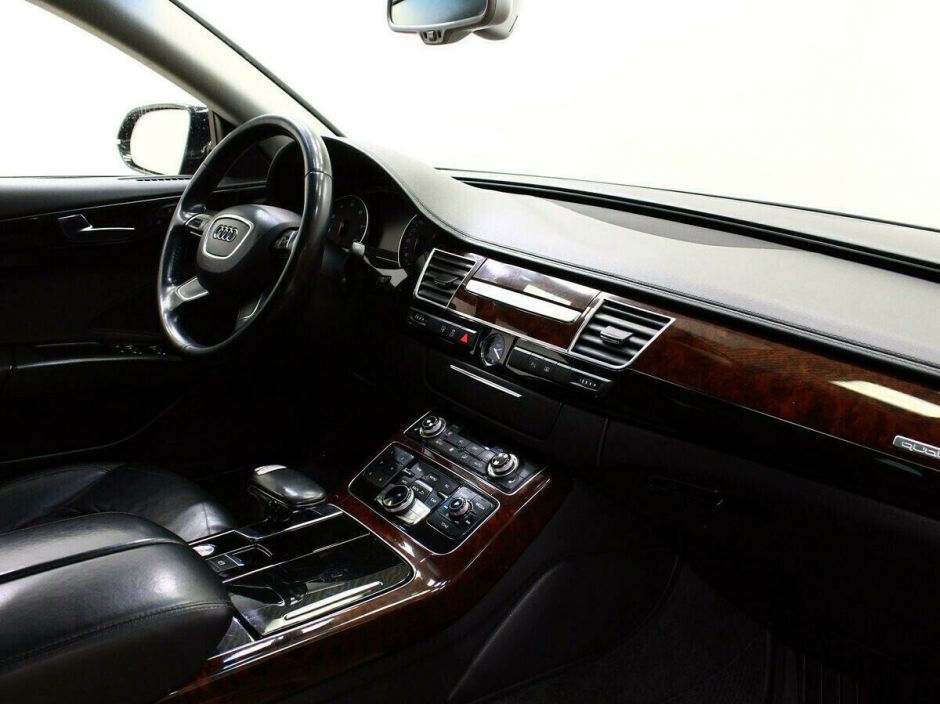 Audi A8 4.2 АКПП, 2012, 135 000 км фото 9