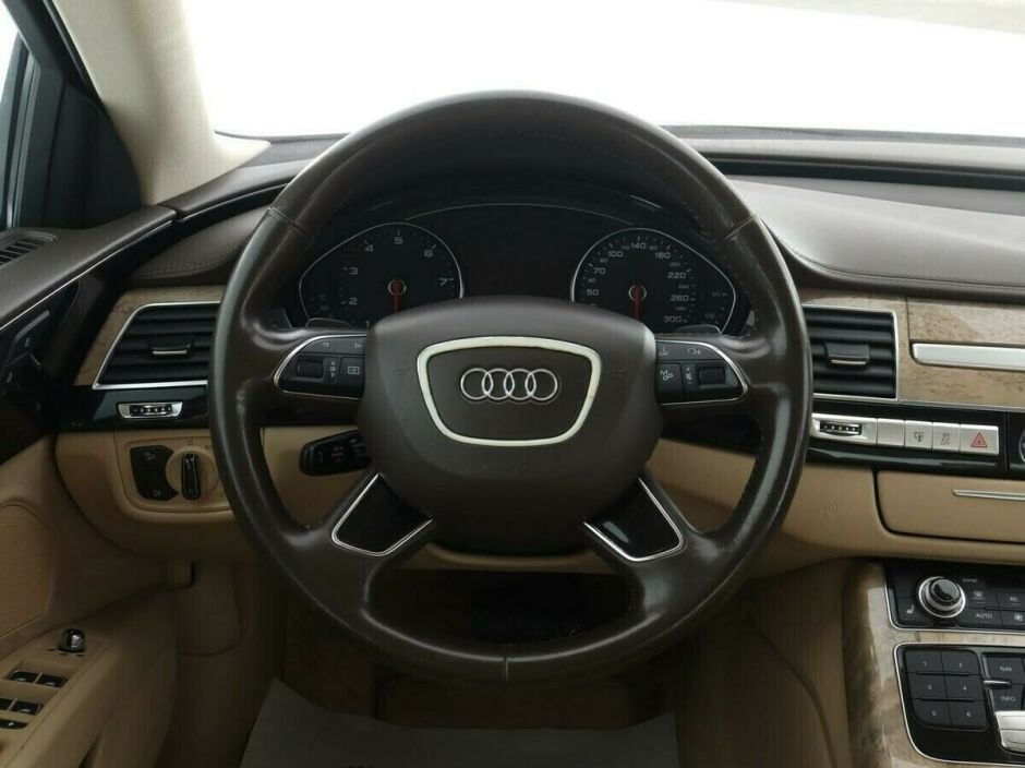 Audi A8 3.0 АКПП, 2013, 130 000 км фото 4