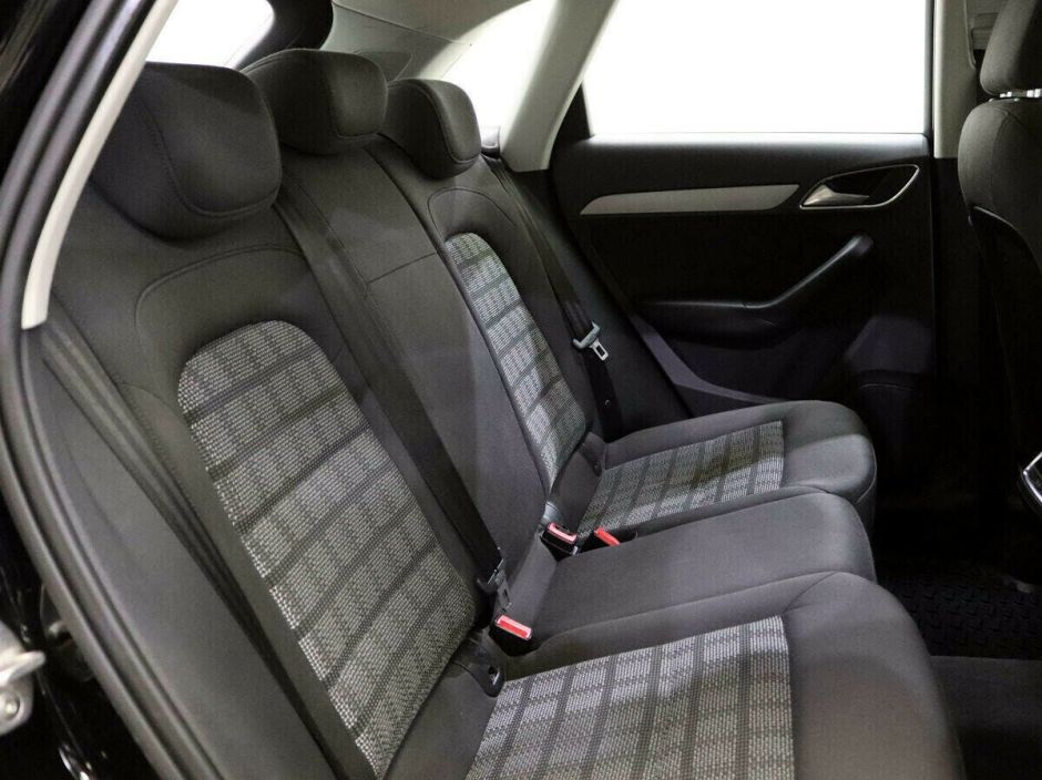 Audi Q3 2.0 РКПП, 2011, 156 000 км фото 9