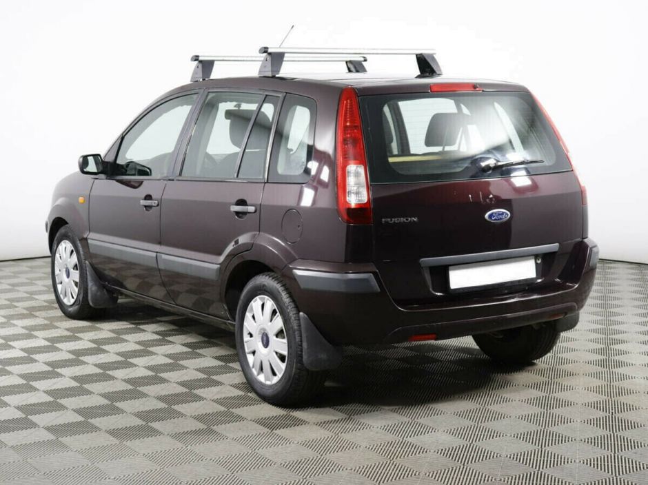 Ford Fusion 1.4 МКПП, 2010, 160 000 км фото 3