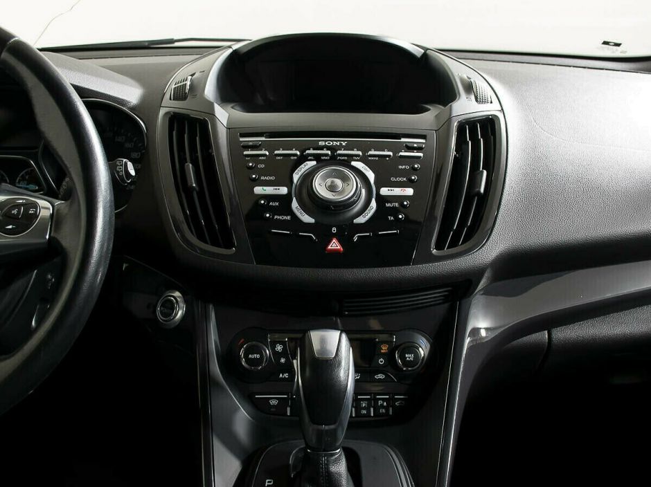 Ford Kuga 2.0 РКПП, 2013, 122 000 км фото 8