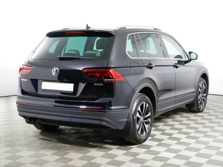 Volkswagen Tiguan 2.0 РКПП, 2019, 53 000 км фото 4