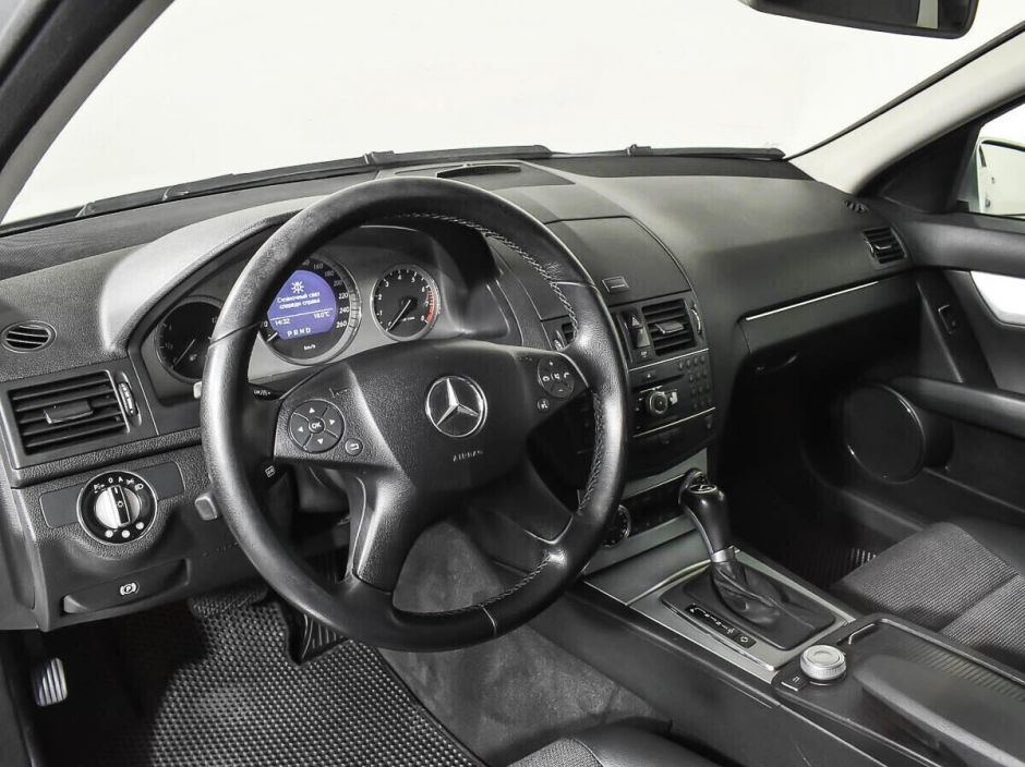 Mercedes-Benz C-Класс 1.8 МКПП, 2008, 190 000 км фото 5