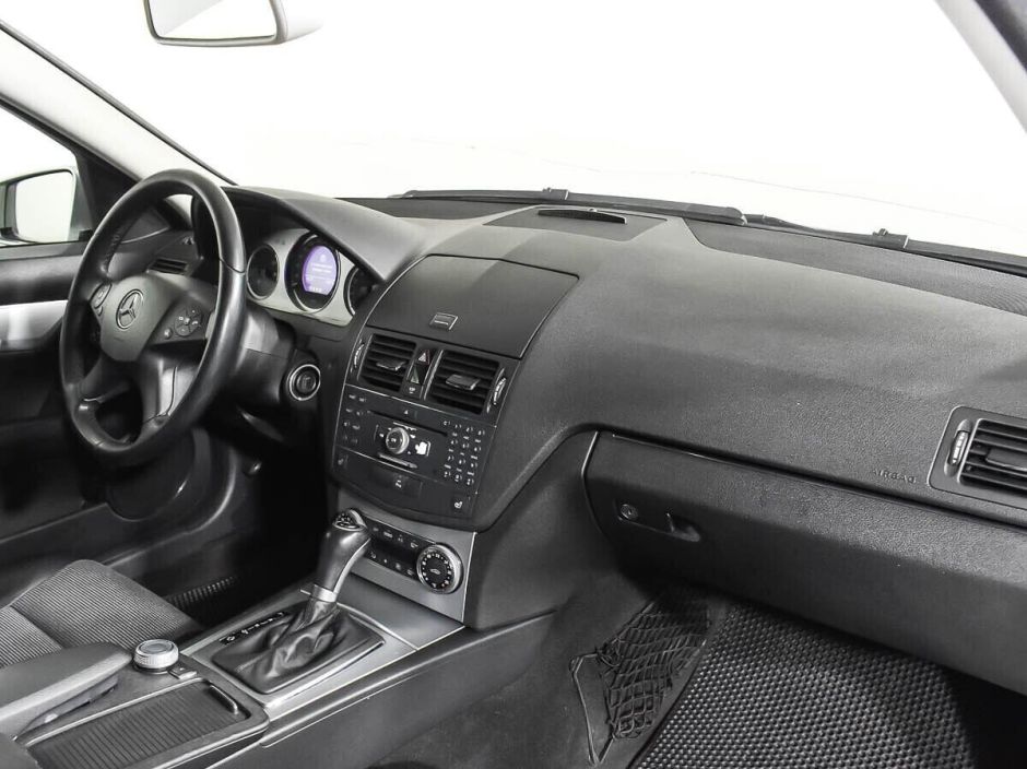 Mercedes-Benz C-Класс 1.8 МКПП, 2008, 190 000 км фото 8