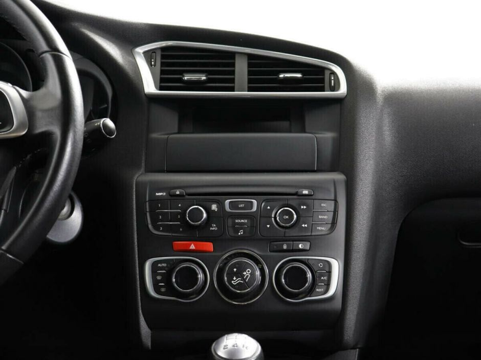 Citroen C4 1.6 МКПП, 2013, 120 000 км фото 8