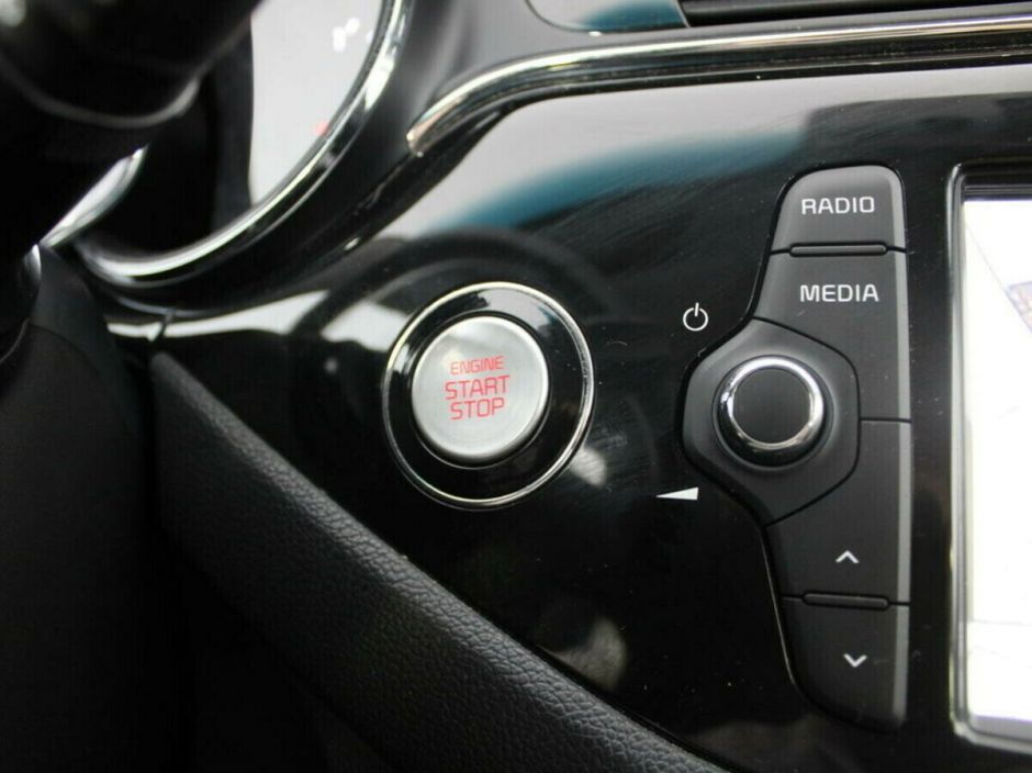 Kia Ceed 1.6 АКПП, 2018, 61 000 км фото 9