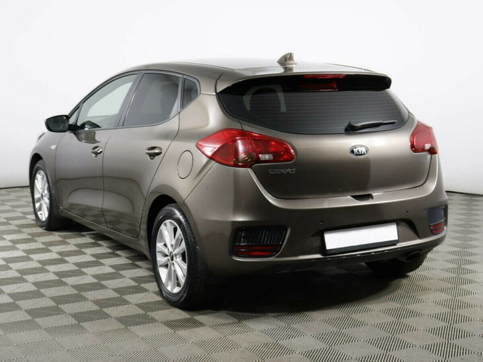 Kia Ceed 1.6 АКПП, 2016, 97 000 км фото 3