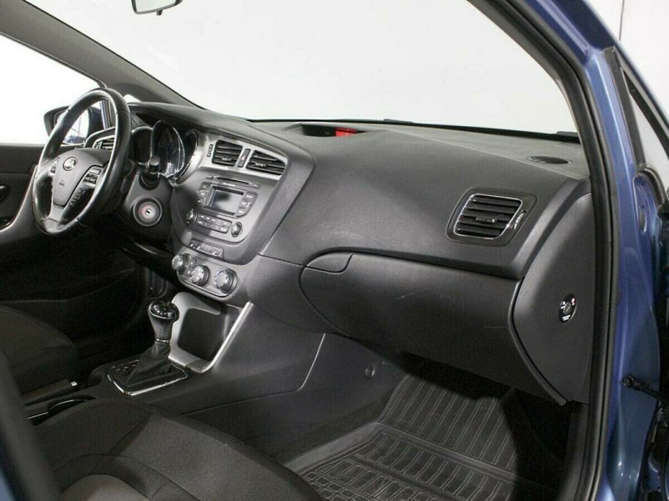 Kia Ceed 1.6 АКПП, 2013, 128 000 км фото 6