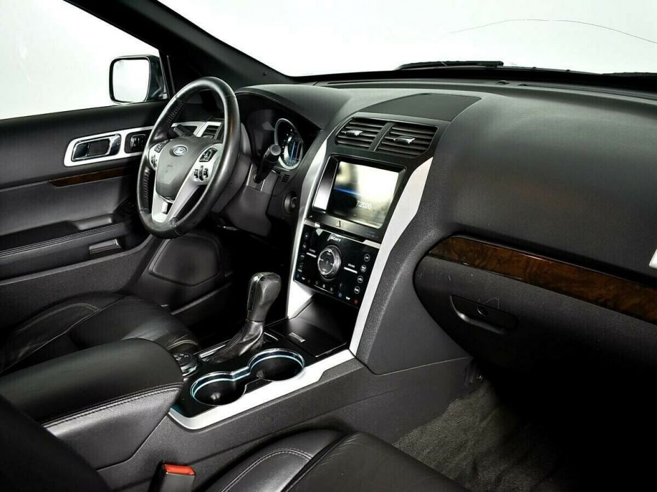 Ford Explorer 3.5 АКПП, 2012, 132 000 км фото 5