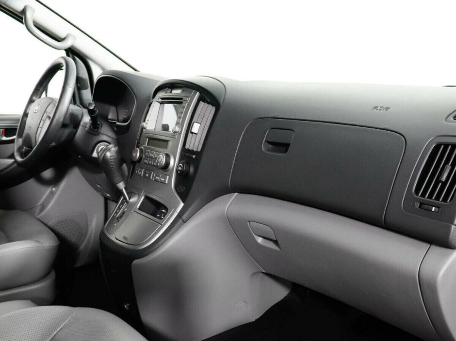 Hyundai Grand Starex 2.5 АКПП, 2011, 145 000 км фото 7