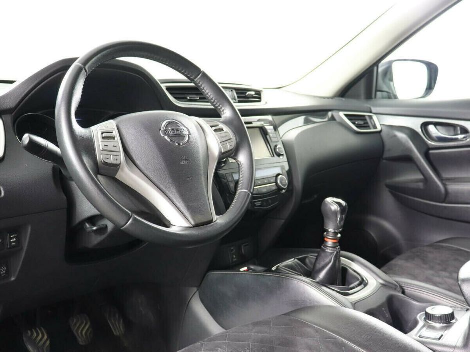 Nissan X-Trail 1.6 МКПП, 2015, 107 000 км фото 5