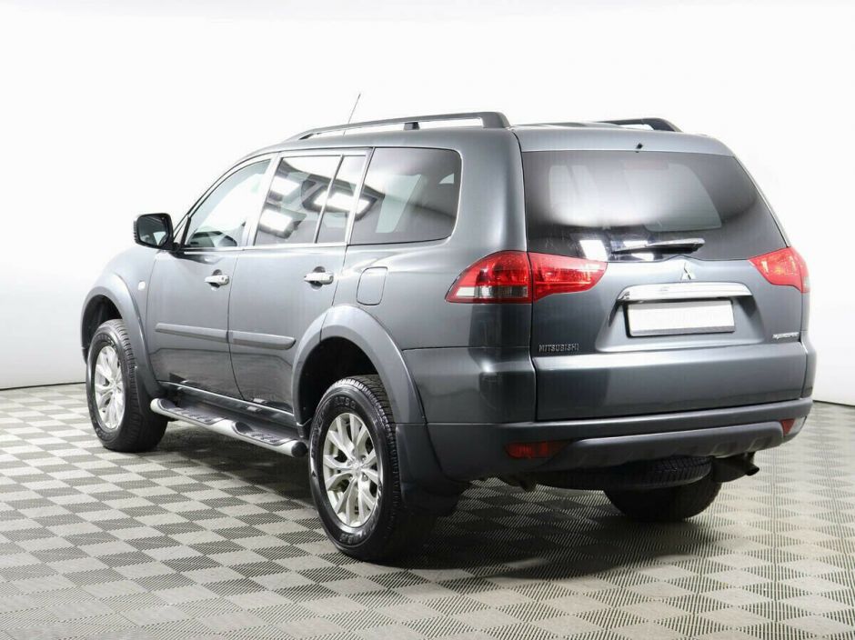 Mitsubishi Pajero Sport 2.4 АКПП, 2015, 110 000 км фото 3