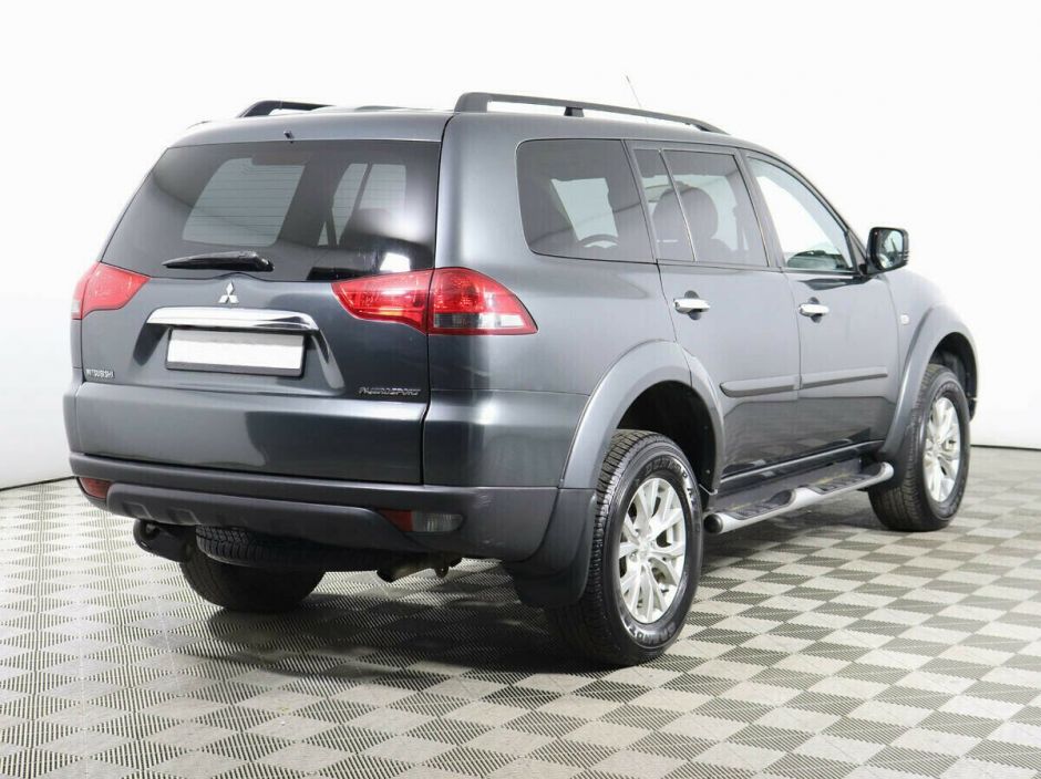 Mitsubishi Pajero Sport 2.4 АКПП, 2015, 110 000 км фото 4