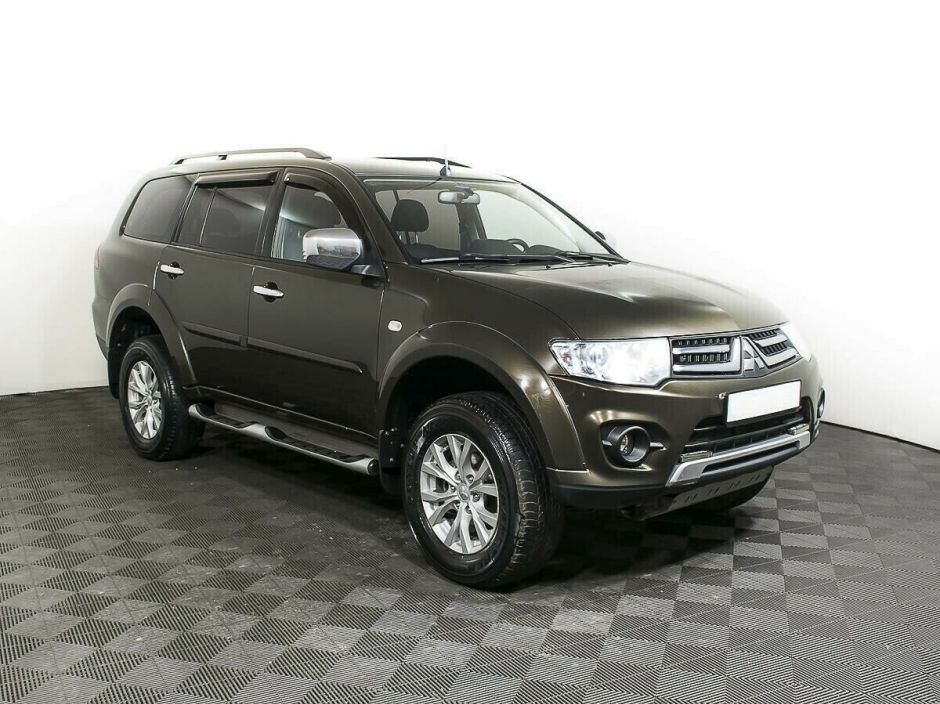 Mitsubishi Pajero Sport 2.5 АКПП, 2014, 111 000 км фото 2