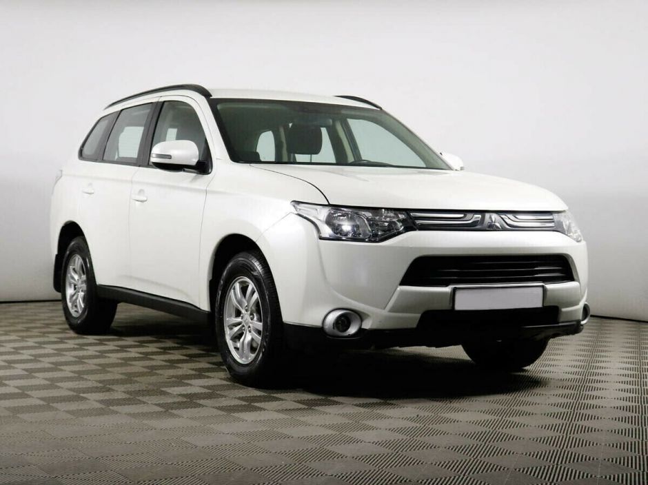 Mitsubishi Outlander 2.0 CVT, 2013, 132 000 км фото 2