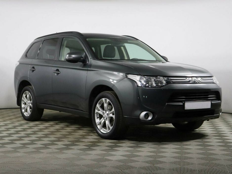Mitsubishi Outlander 2.0 CVT, 2014, 122 000 км фото 2