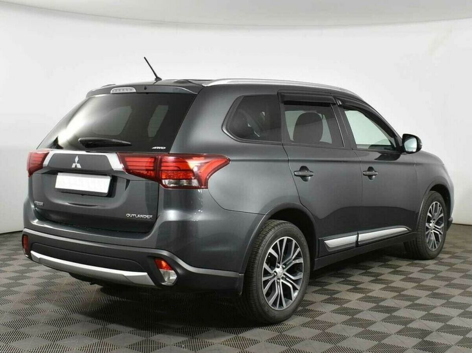 Mitsubishi Outlander 2.4 CVT, 2015, 97 000 км фото 3