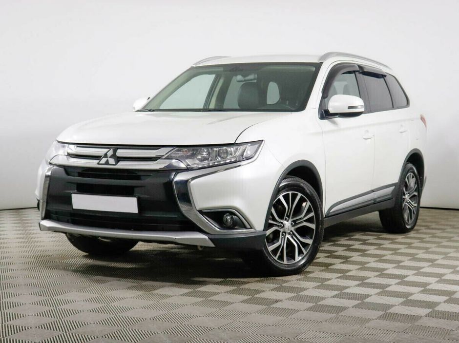 Mitsubishi Outlander 2.4 CVT, 2016, 90 000 км фото 1