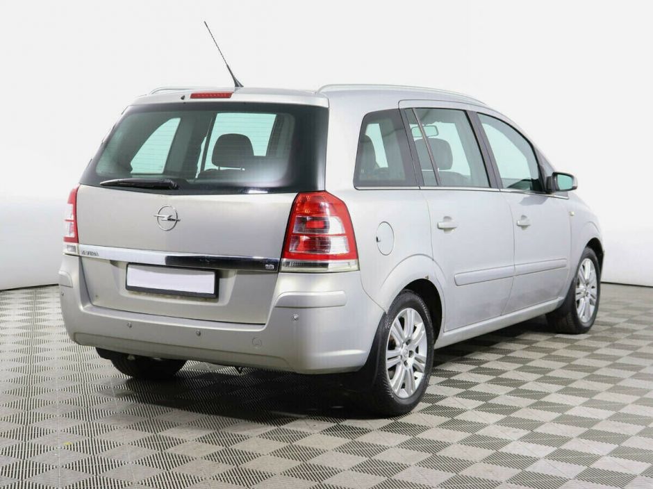 Opel Zafira 1.8 МКПП, 2010, 158 000 км фото 4