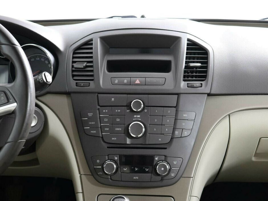 Opel Insignia 1.6 МКПП, 2012, 145 000 км фото 6