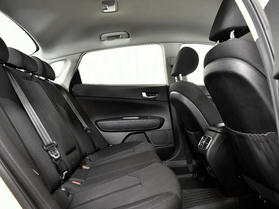 Kia Optima 2.0 АКПП, 2016, 94 000 км фото 8