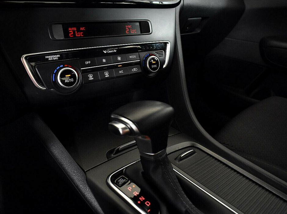 Kia Optima 2.0 АКПП, 2016, 94 000 км фото 11