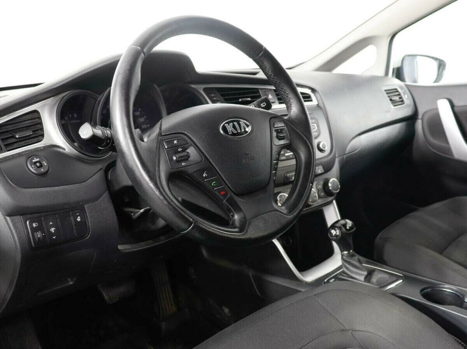 Kia Ceed 1.6 АКПП, 2016, 85 000 км фото 6