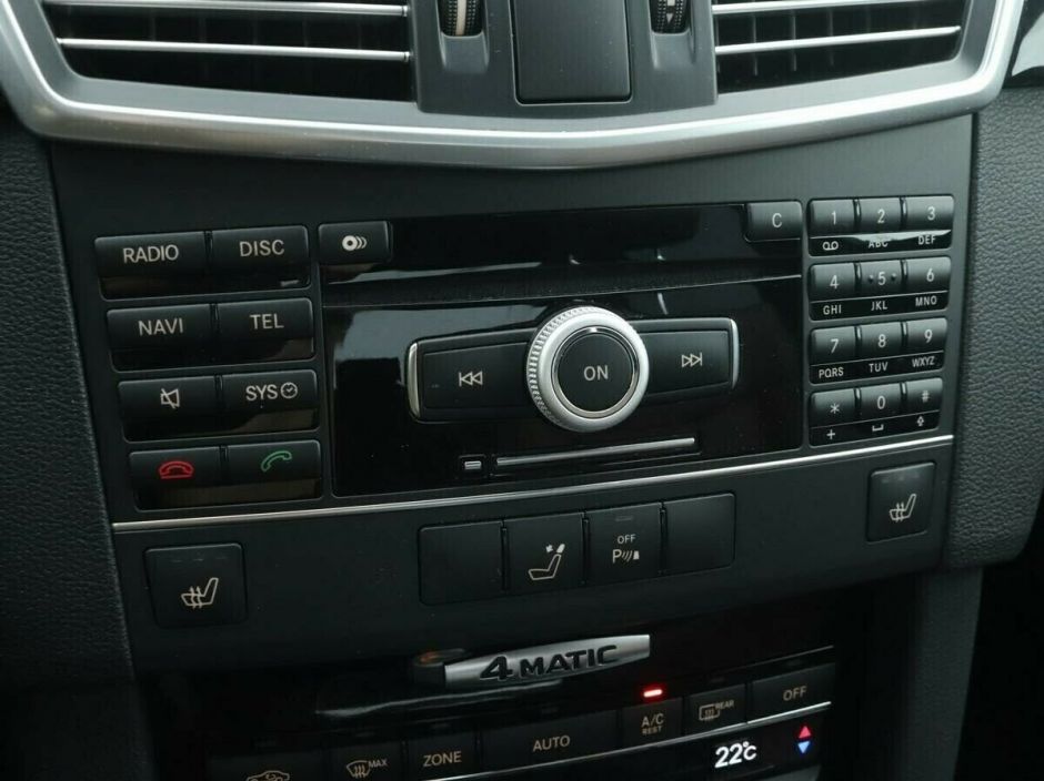 Mercedes-Benz E-Класс 3.5 АКПП, 2010, 155 000 км фото 9