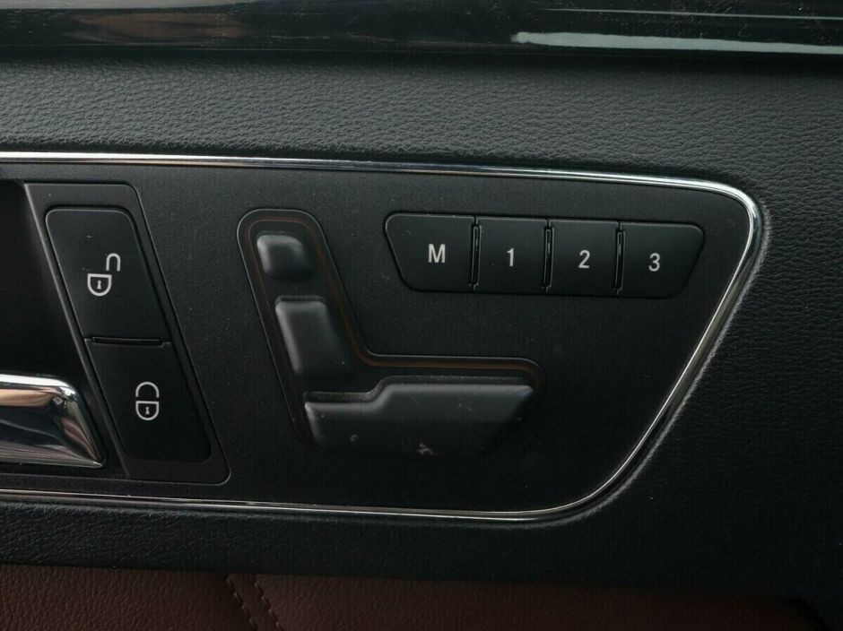 Mercedes-Benz E-Класс 3.5 АКПП, 2010, 155 000 км фото 11