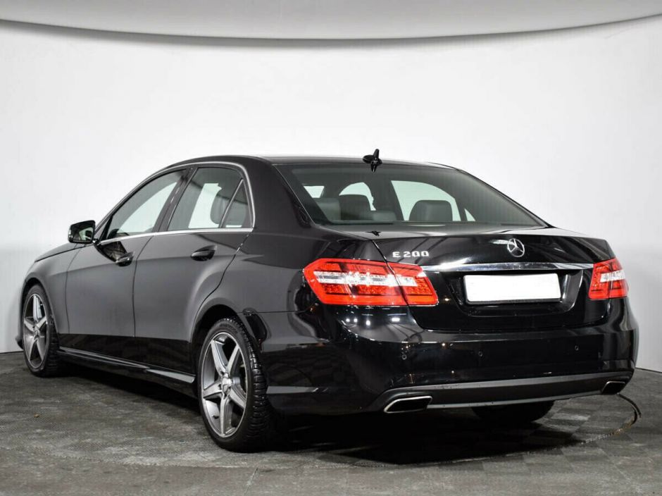 Mercedes-Benz E-Класс 1.8 АКПП, 2013, 120 000 км фото 3